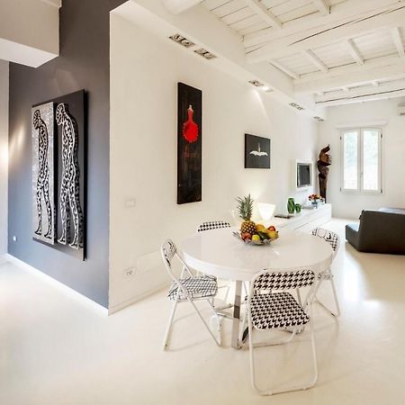 Charming Flat In Centro A Ferrara Con Posto Autoヴィラ エクステリア 写真