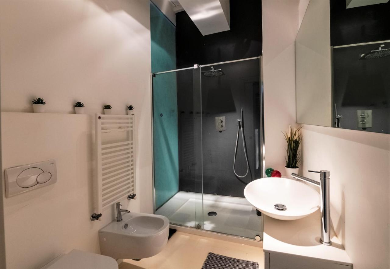 Charming Flat In Centro A Ferrara Con Posto Autoヴィラ エクステリア 写真