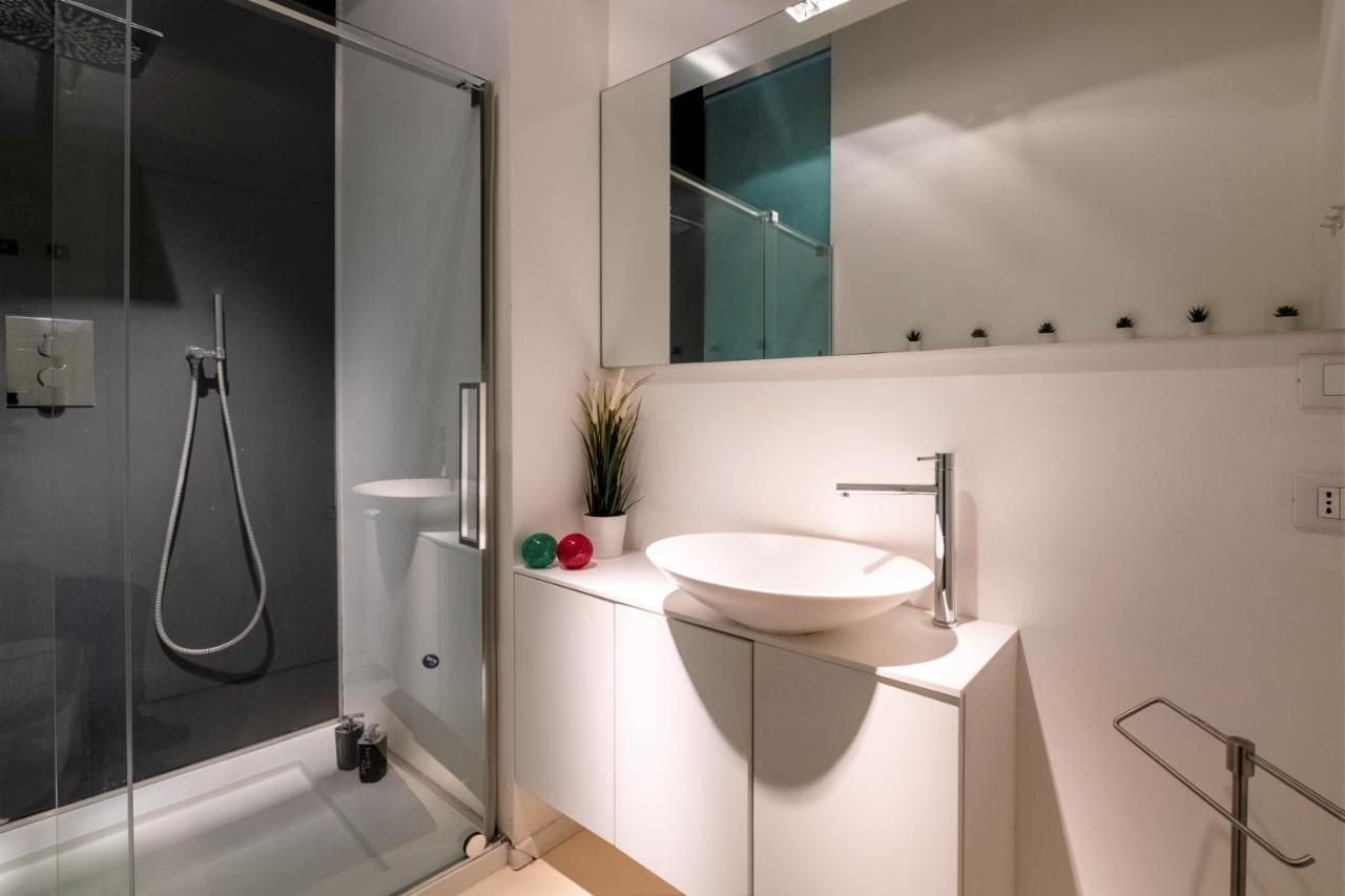 Charming Flat In Centro A Ferrara Con Posto Autoヴィラ エクステリア 写真